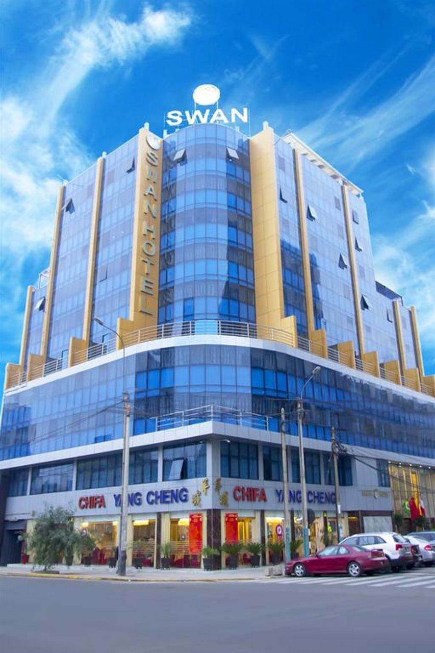 Swan 3* Lima